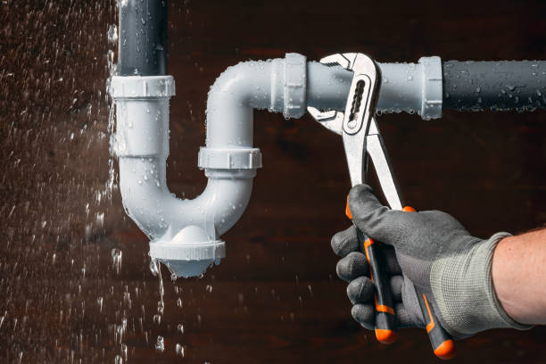 Professional Pipe Repair technician working in Prince Frederick, MD
